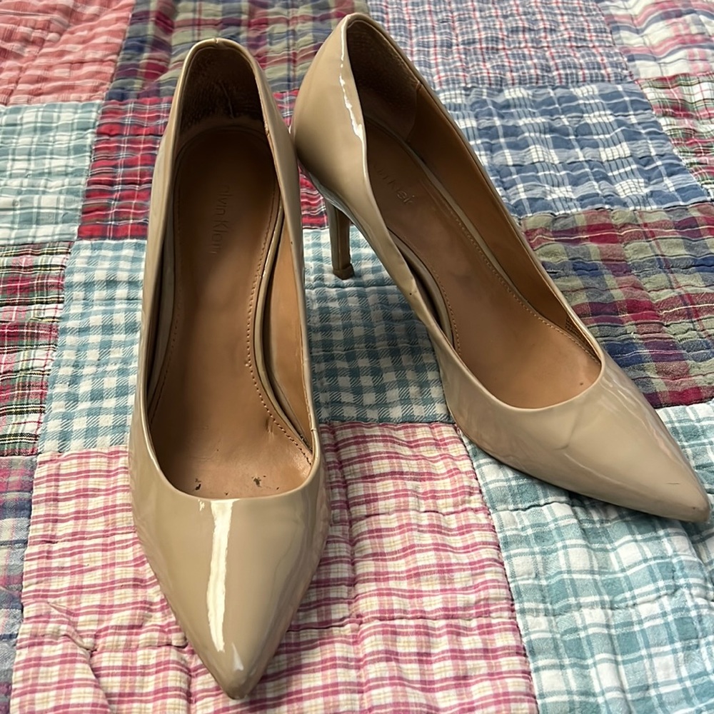 Calvin Klein Pumps